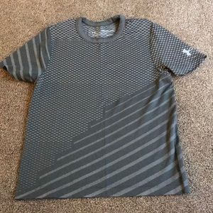 Boys Under Armour tee